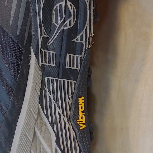 Hoka Speedgoat 4 Trail-Running Shoes In The Dark Gull Grey/Anthracite Colorway - Picture 10 of 10